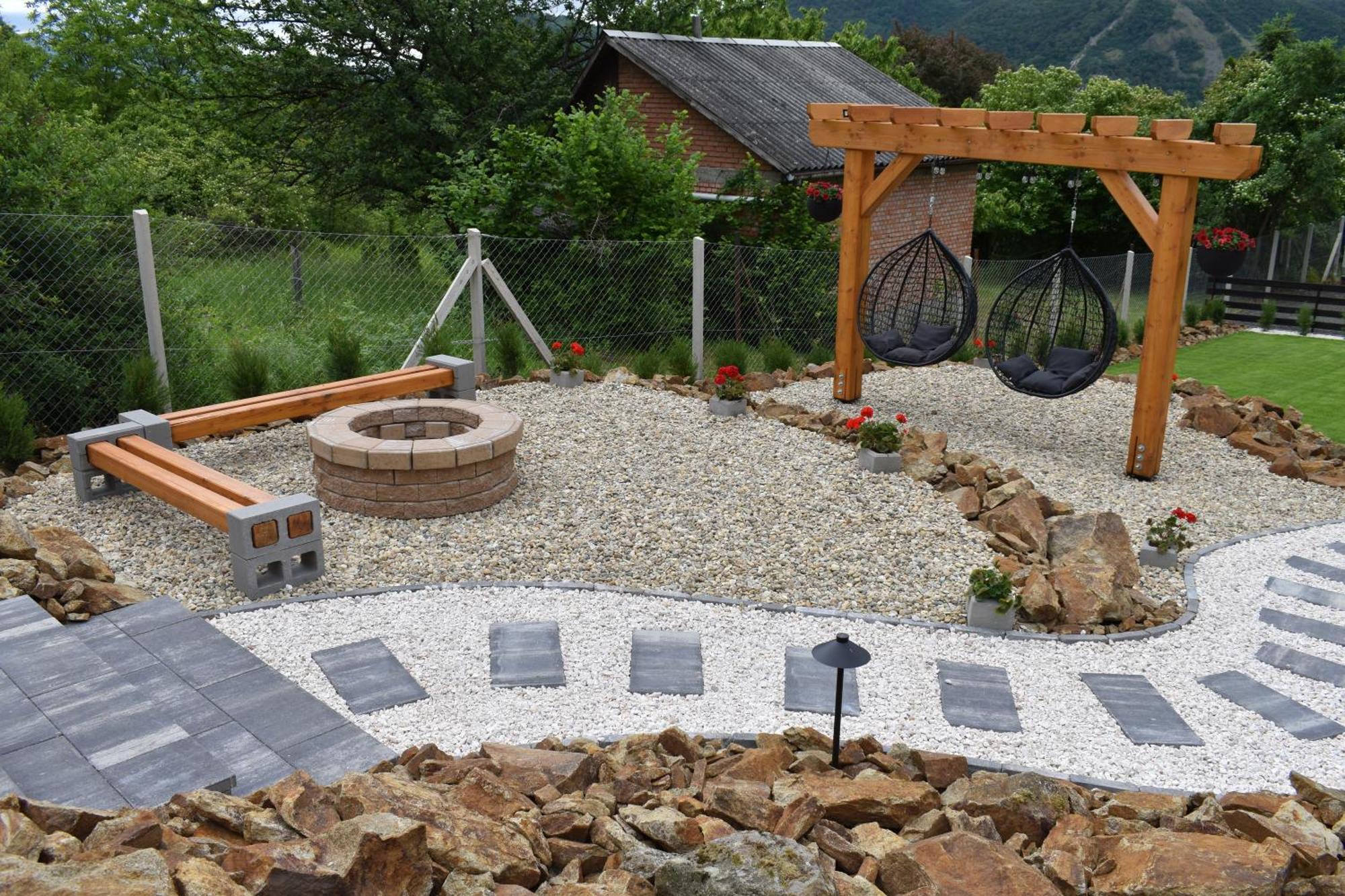 Woodpecker Villa Nagymaros Exterior photo