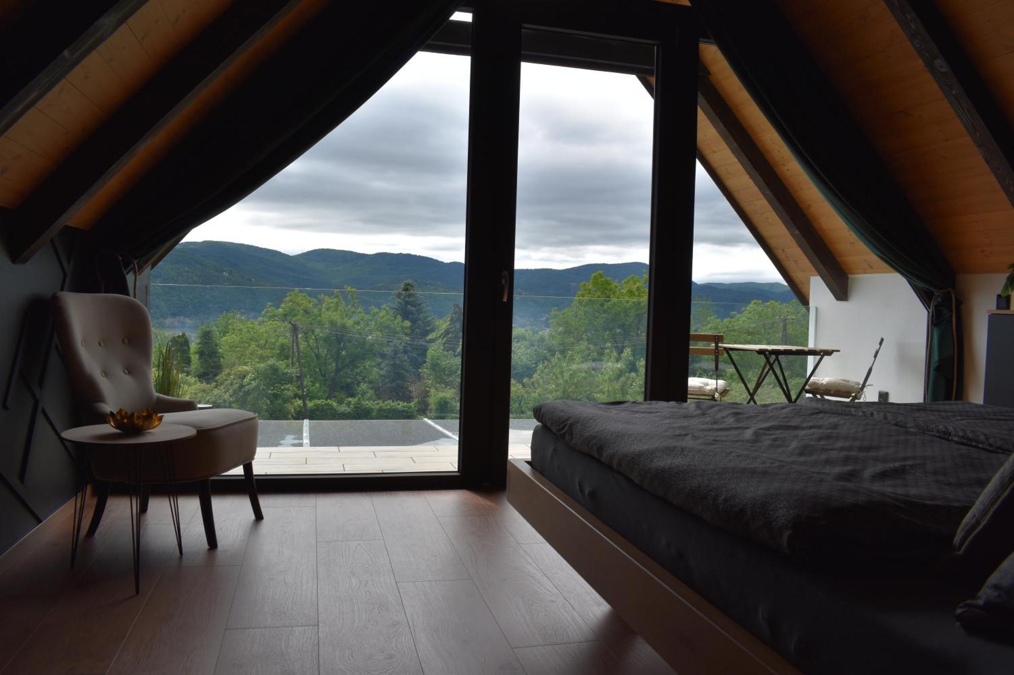Woodpecker Villa Nagymaros Exterior photo