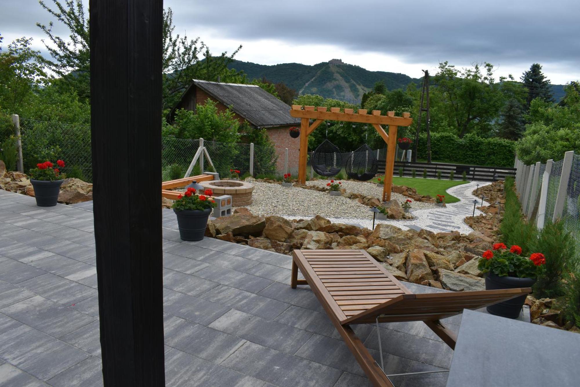 Woodpecker Villa Nagymaros Exterior photo