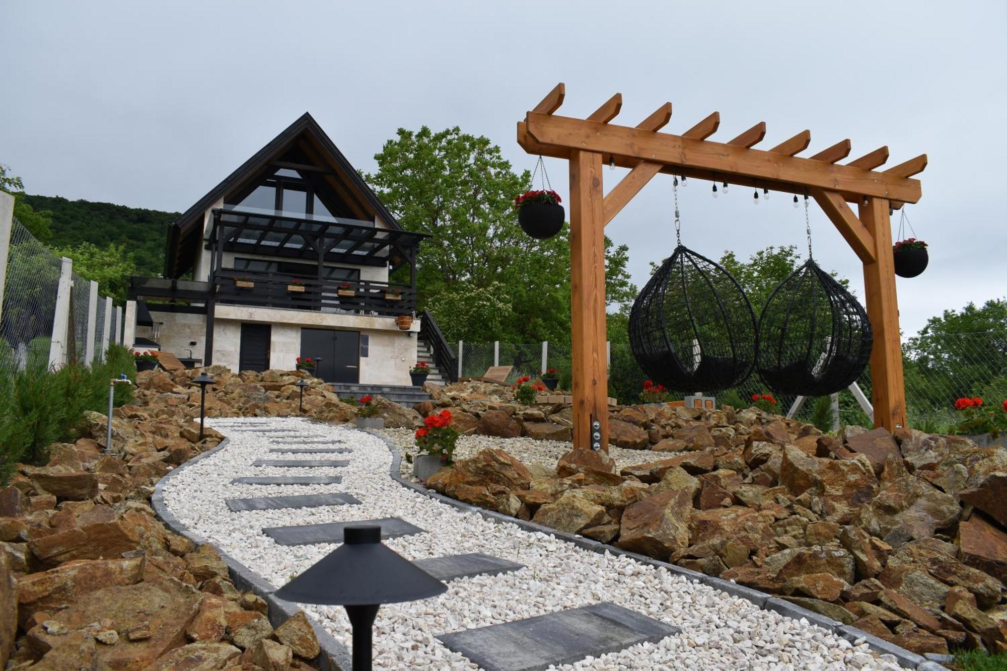 Woodpecker Villa Nagymaros Exterior photo